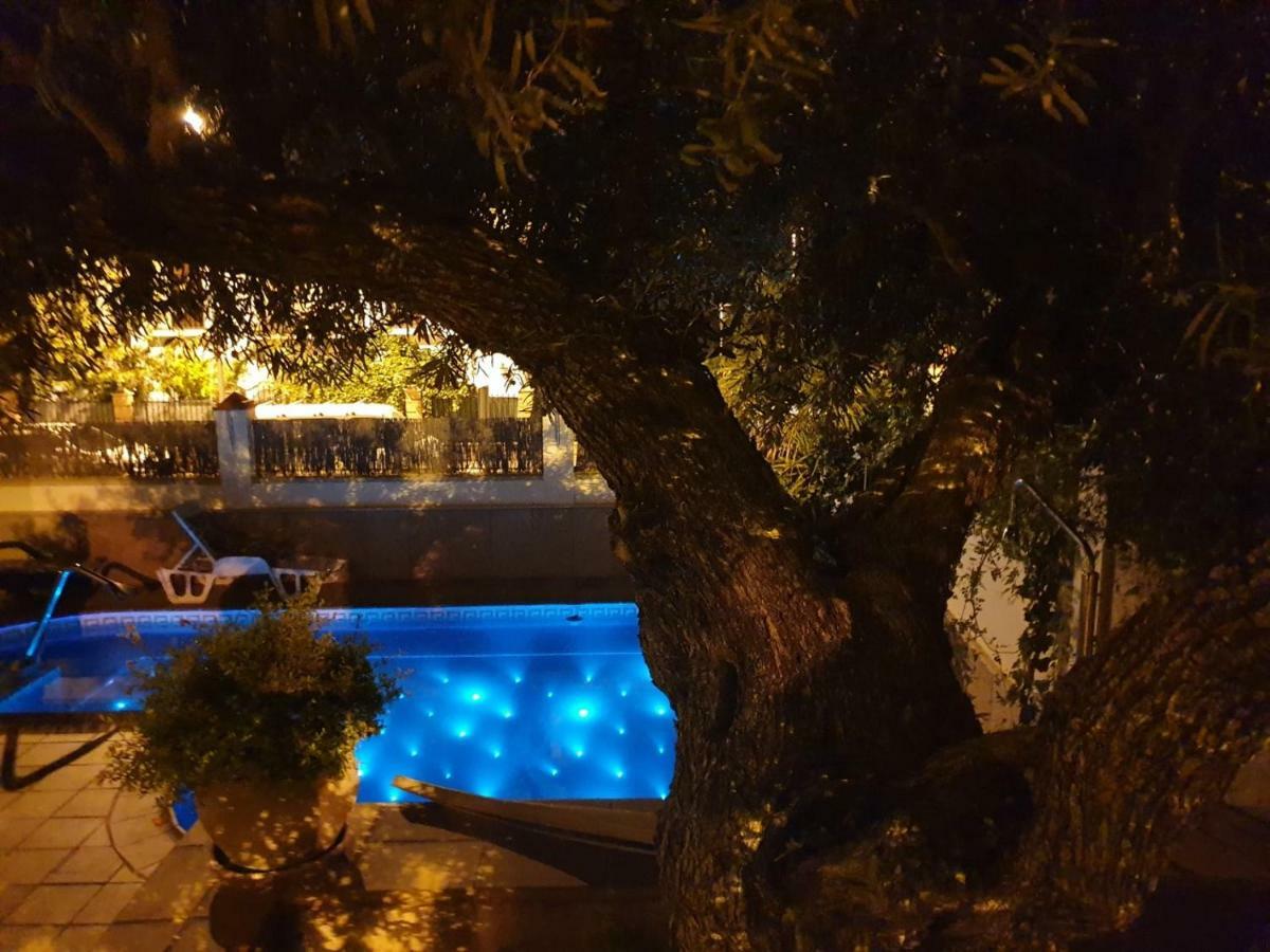 Alojamiento El Olivo Ronda Esterno foto